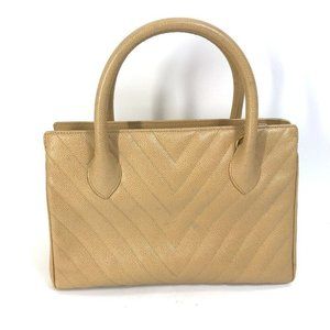 CHANEL Chevron V-Stitch Vintage Tote Bag Hand Bag Caviar Leather Beige
